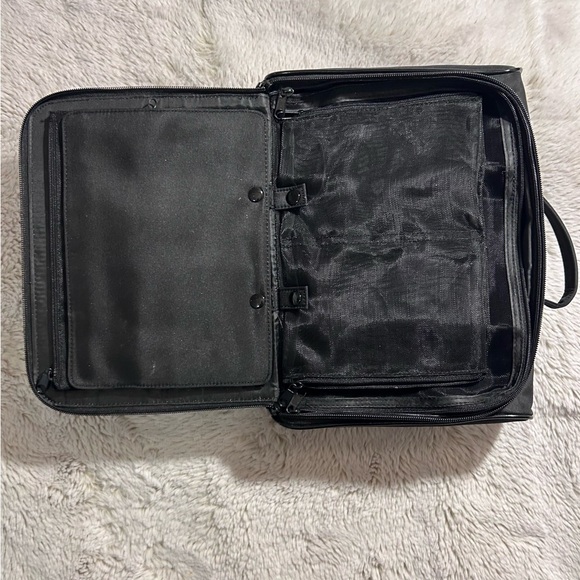 Chanel Black Makeup/Toiletry Bag - Picture 9 of 16